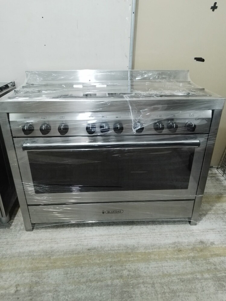 6 Burner Italian Stove Sale. - 9