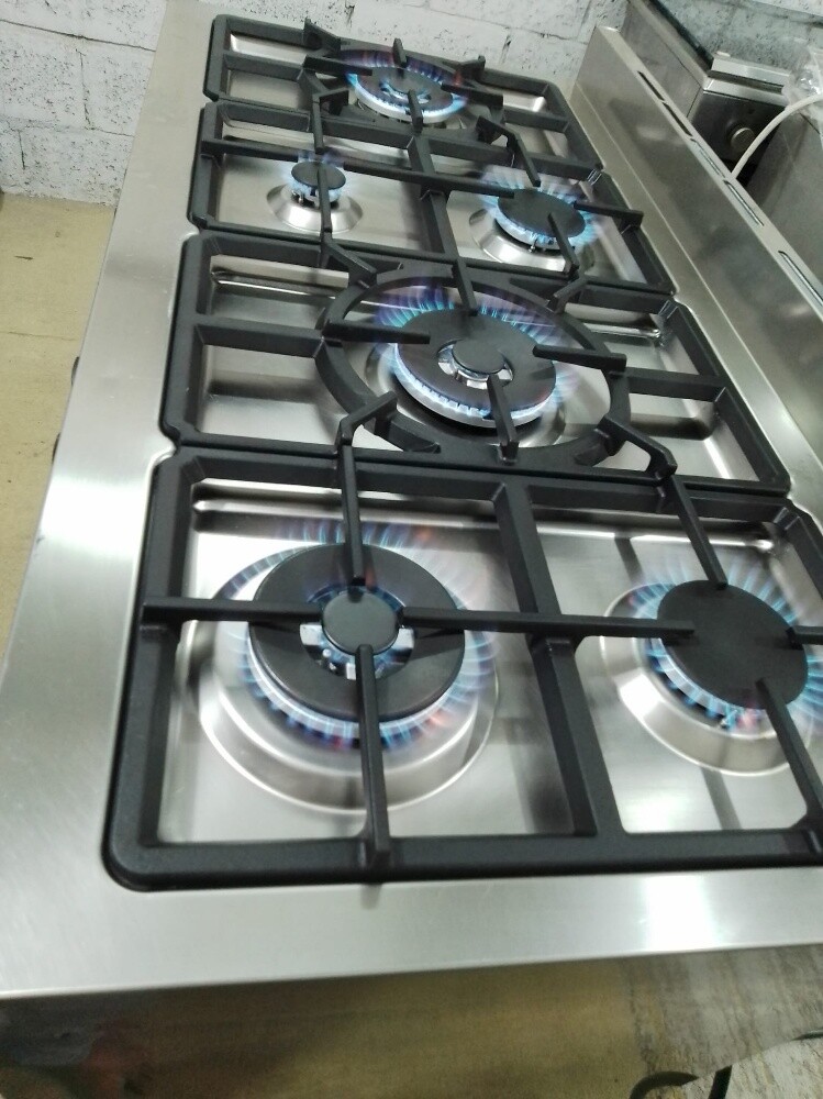 6 Burner Italian Stove Sale. - 2