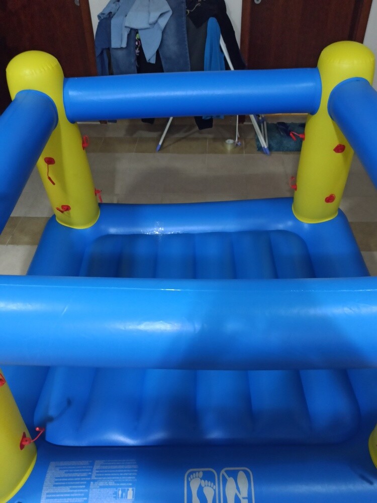 Bouncy Castle price negotiable - 3