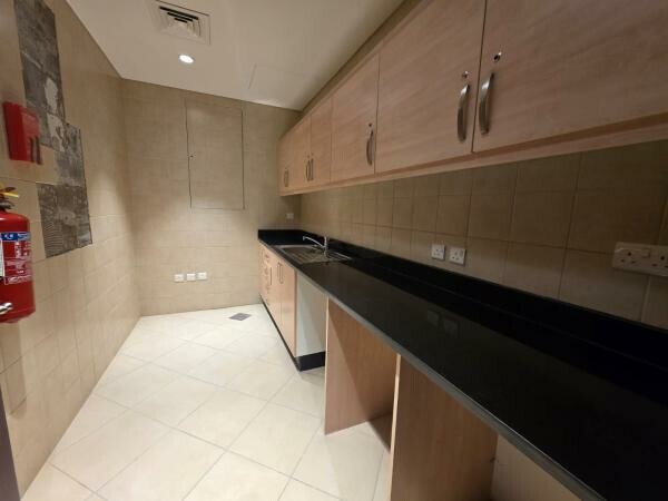 Brand-New Office Floors  in dafna - 3