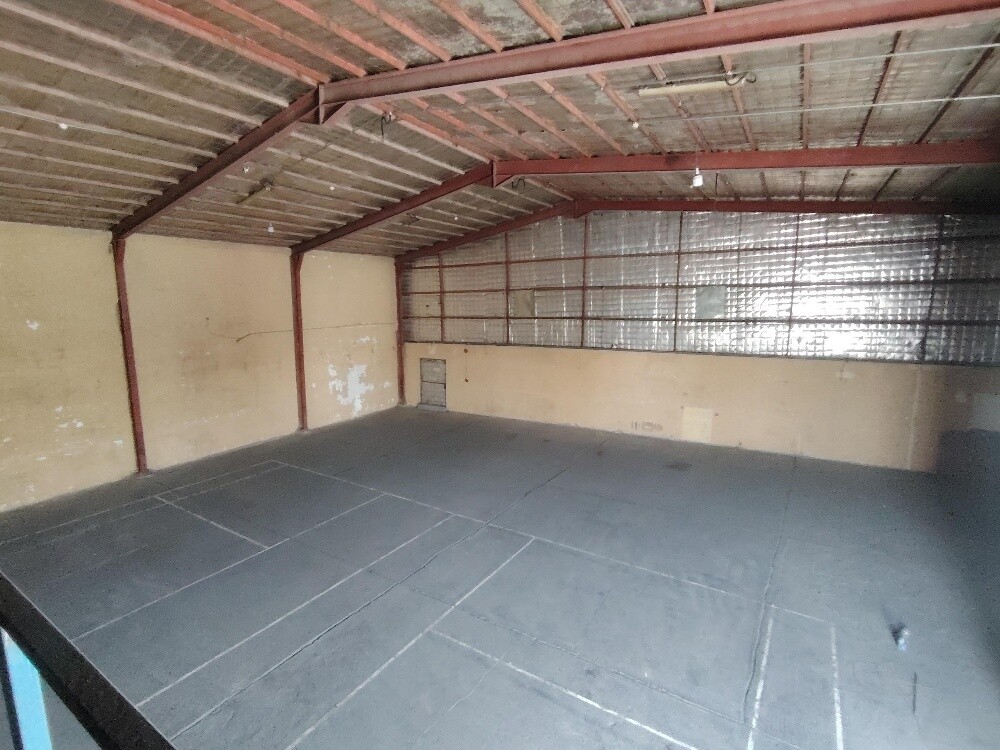 Workshop 600M, Industrial Area - 10