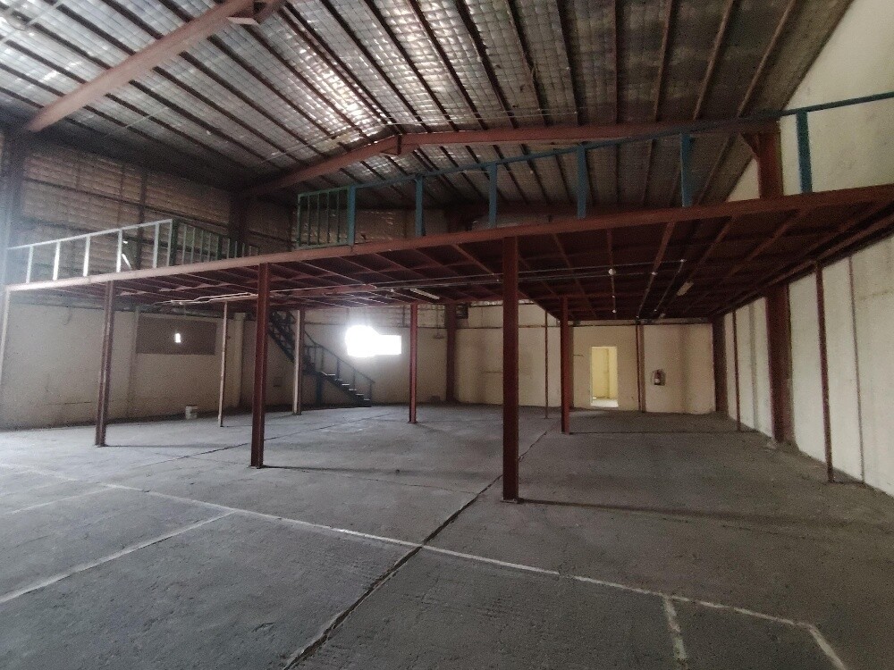 Workshop 600M, Industrial Area - 8