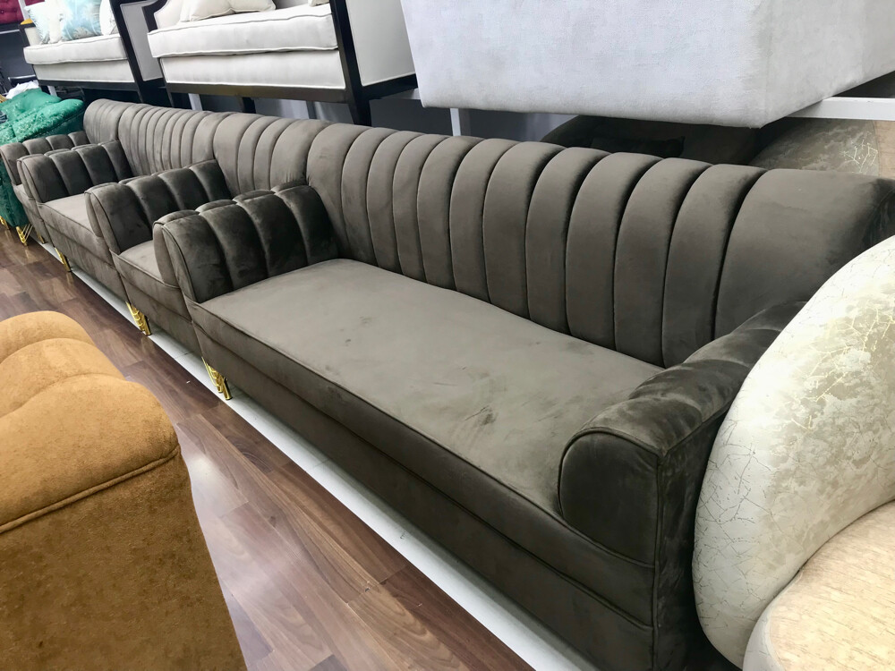Luxury Custom Sofa Set in Qatar - 5