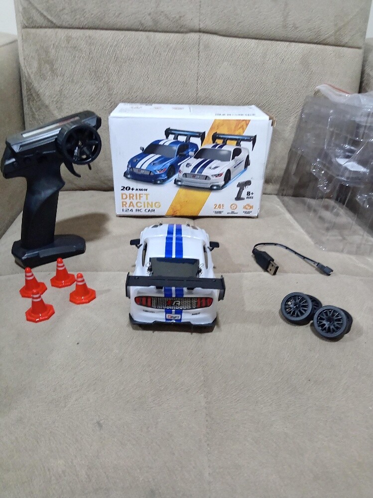 New Remote control drift 4wd car - 9