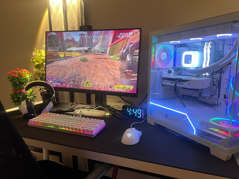 FULL GAMING PC SETUP - 5 MONTHS USE - 3