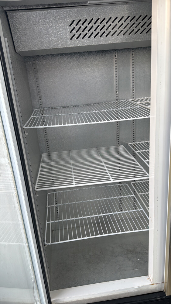 3-Door chiller - 2