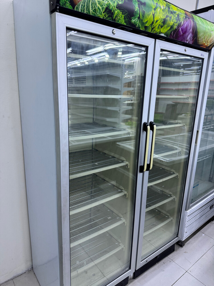 Double door freezer - 2