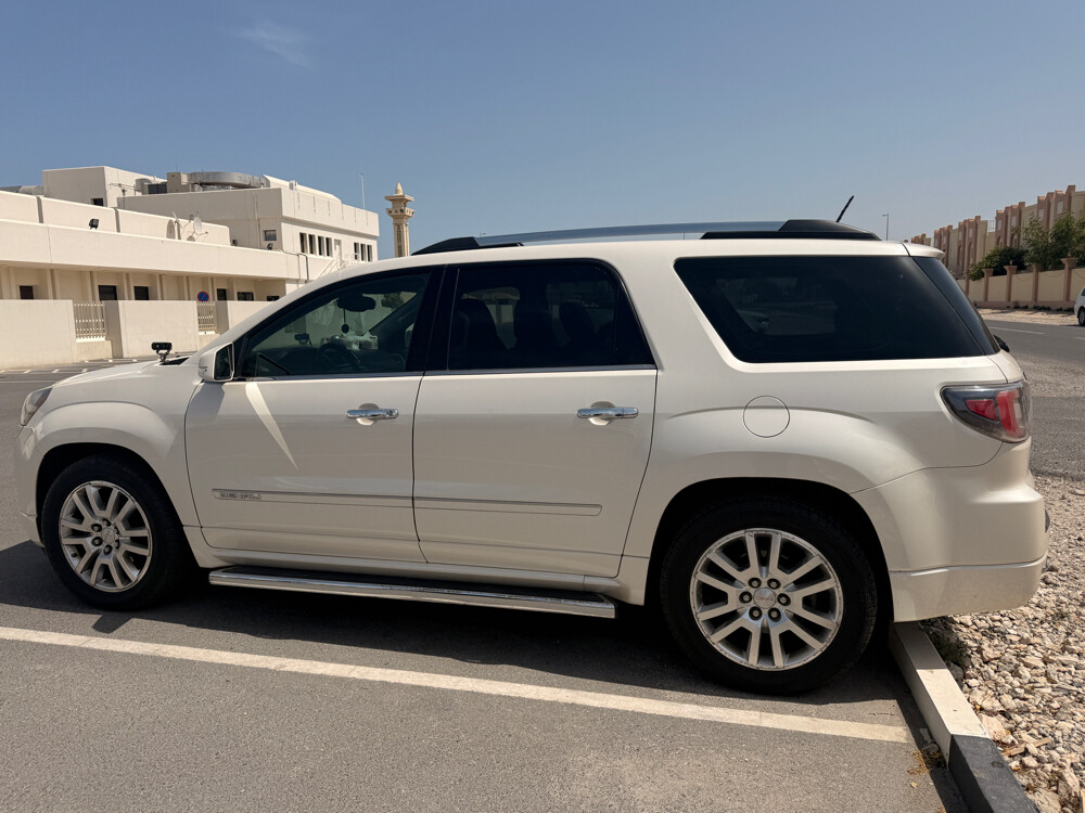 GMC Acadia Denali 2015 for Sale - 5