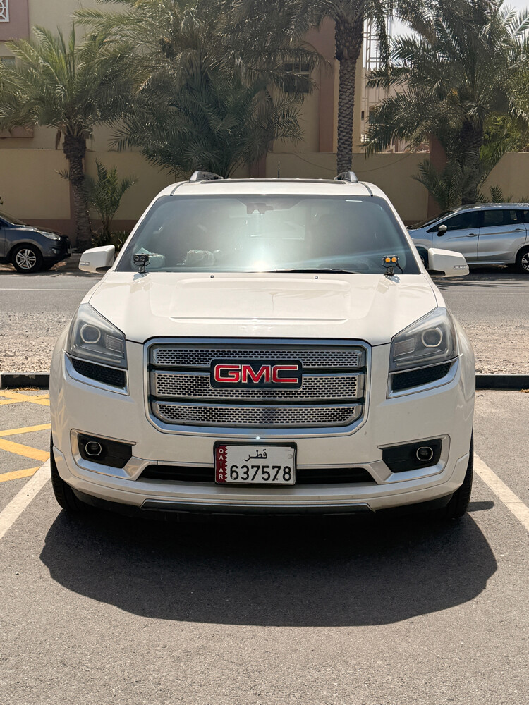 GMC Acadia Denali 2015 for Sale - 1