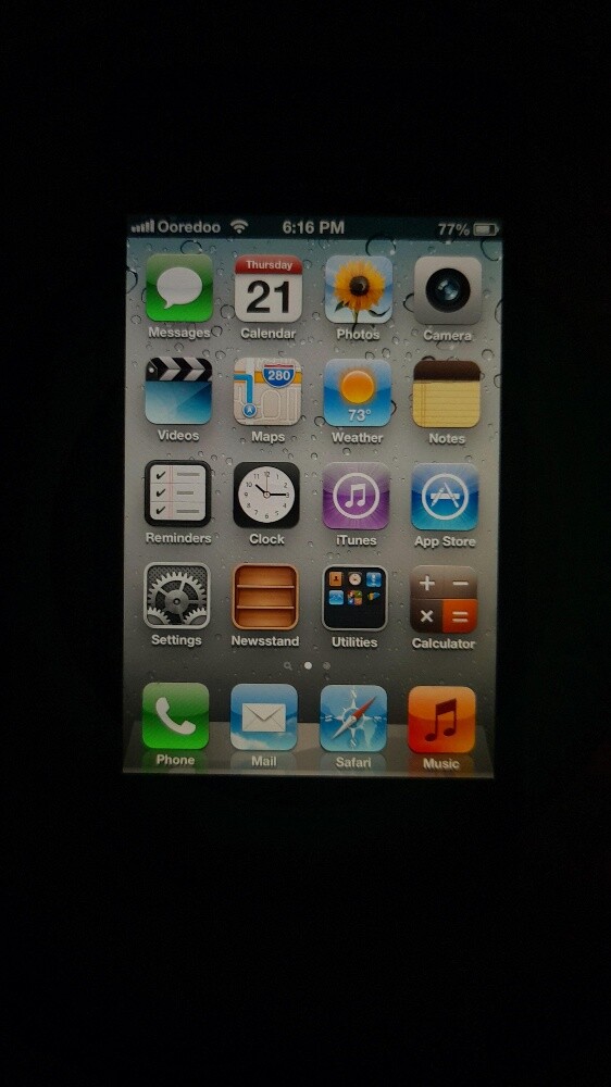 iPhone 4s with GTA Negotiable - 2