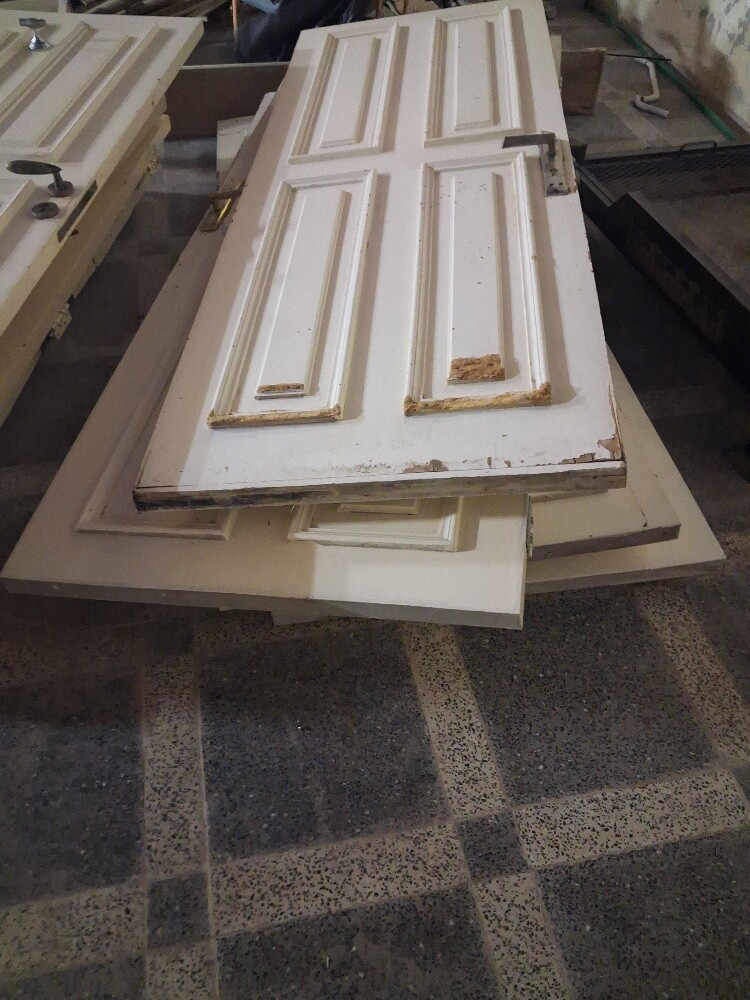 wood dor10peace and kichen kabord - 2