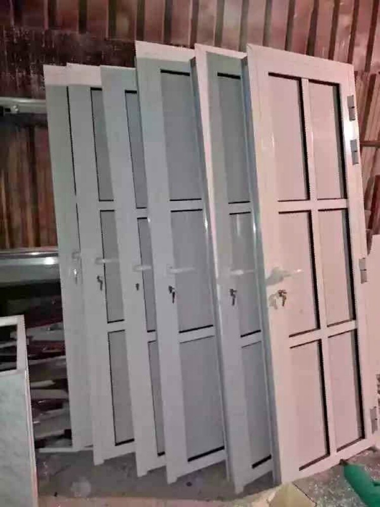 aluminium fibre door - 1