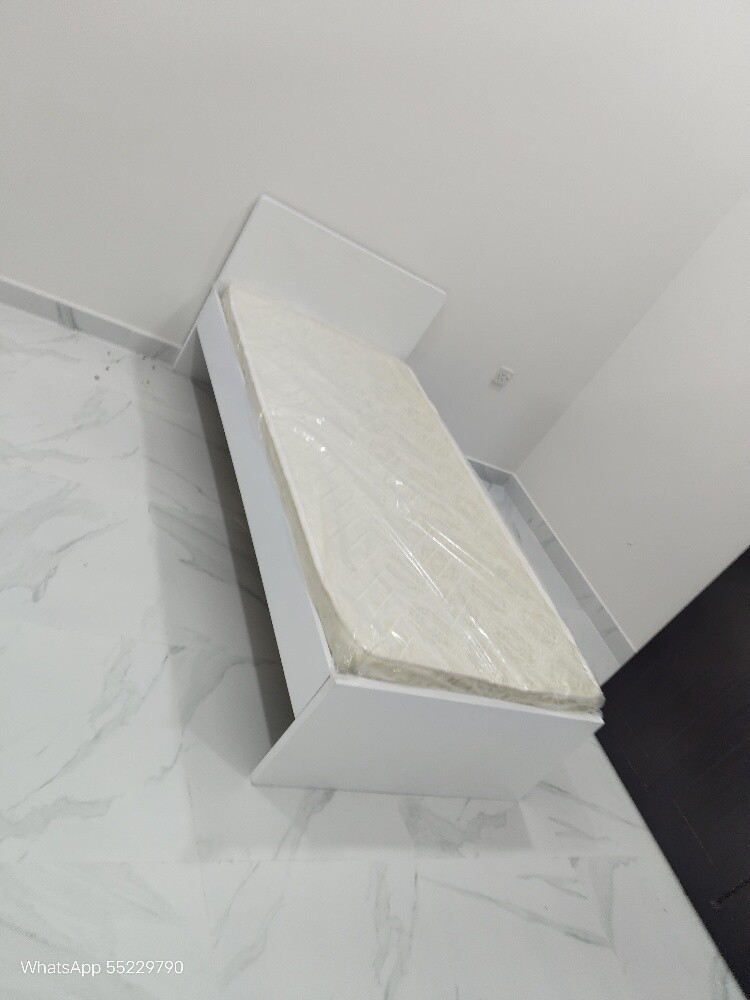 سرير بتصميم مناسب للأطفال الصغار - 10