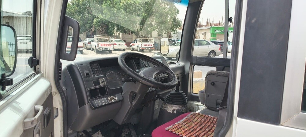 bus - 6