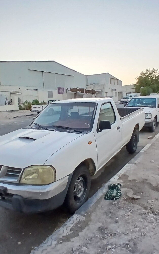 Nissan  - 1