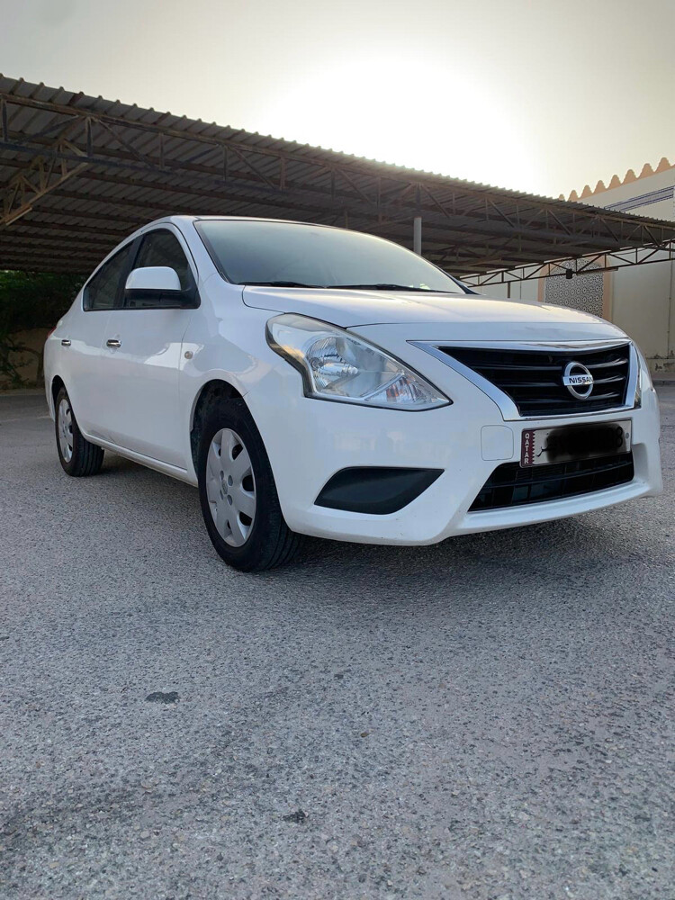 nissan sunny 2023 - 1
