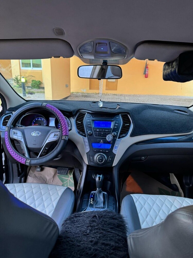 Hyundai SantaFe - 9