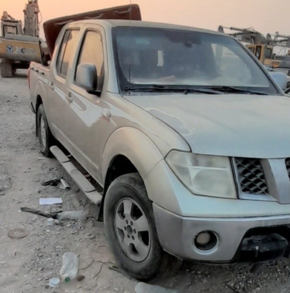 نيسان نيفارا 2008قطع تشليح - 1