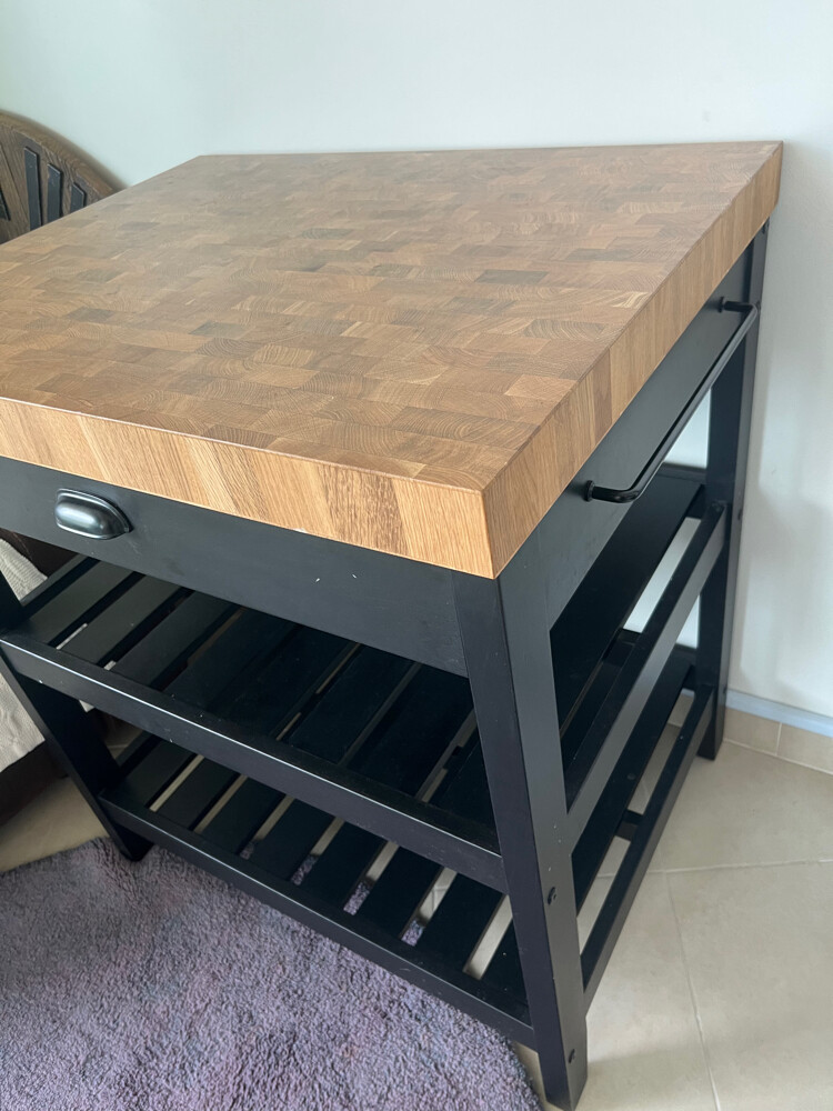 kitchen table - 1