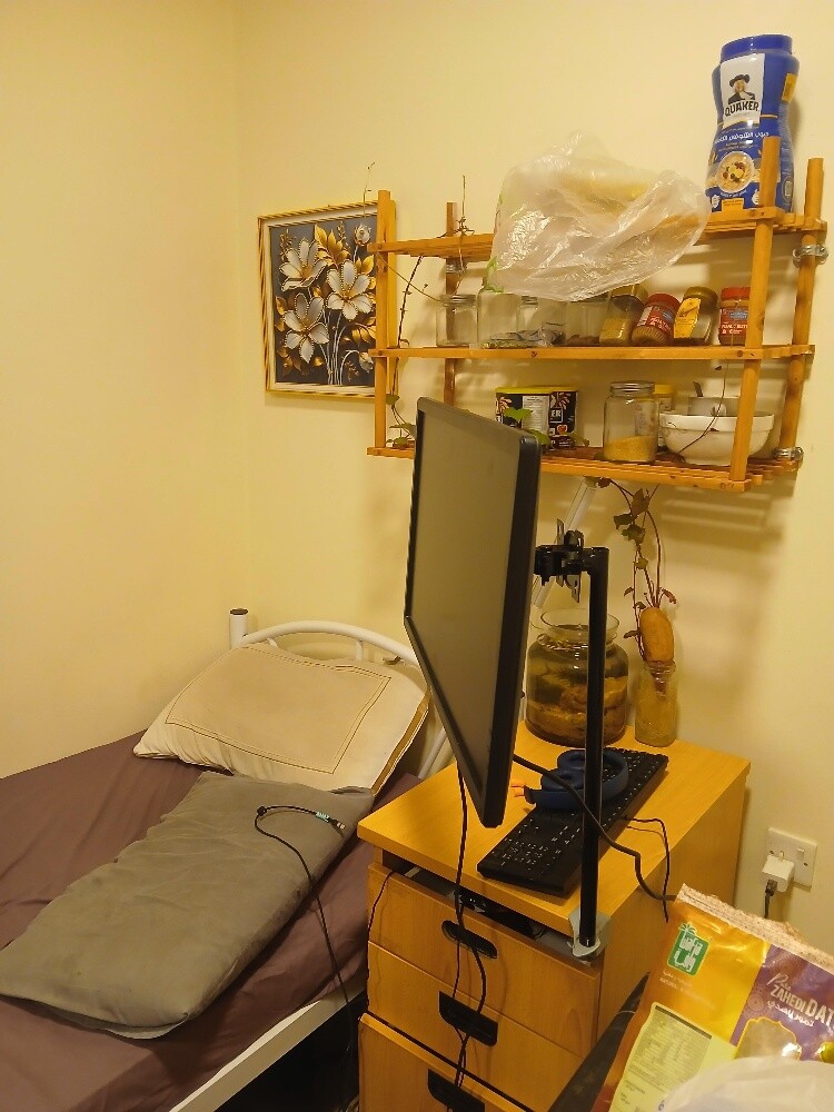 Desktop computer - 3