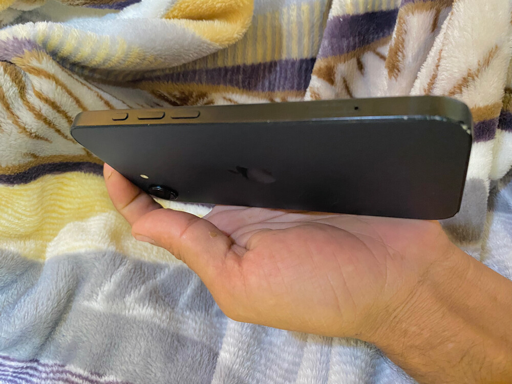 iPhone 16e 128gb - 3