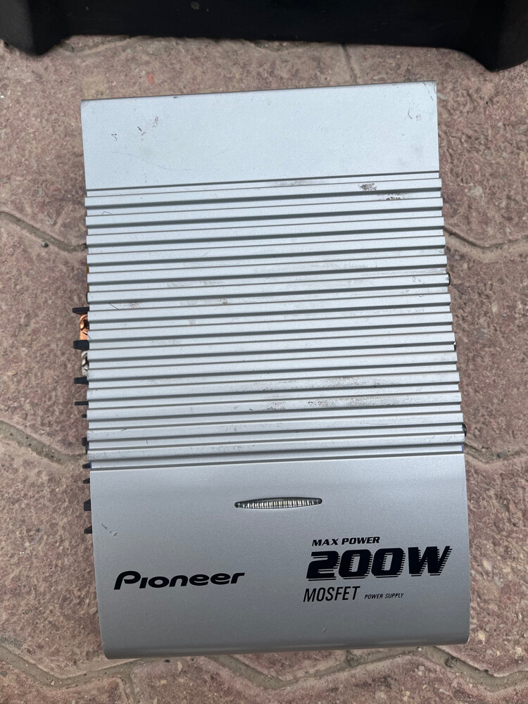 Car Amplifier & Capacitor - 6