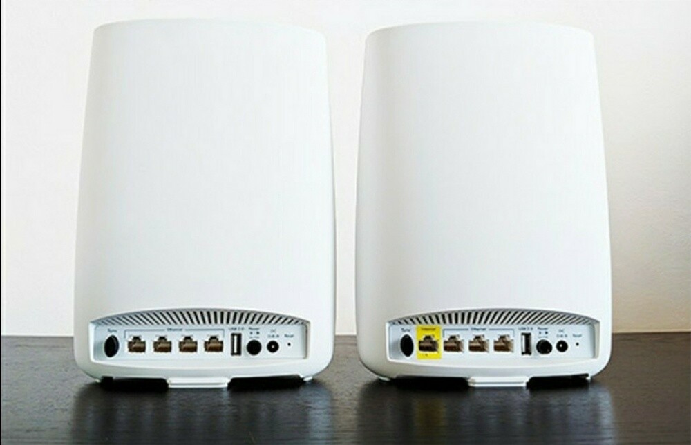 Orbi Router with satellite - 1