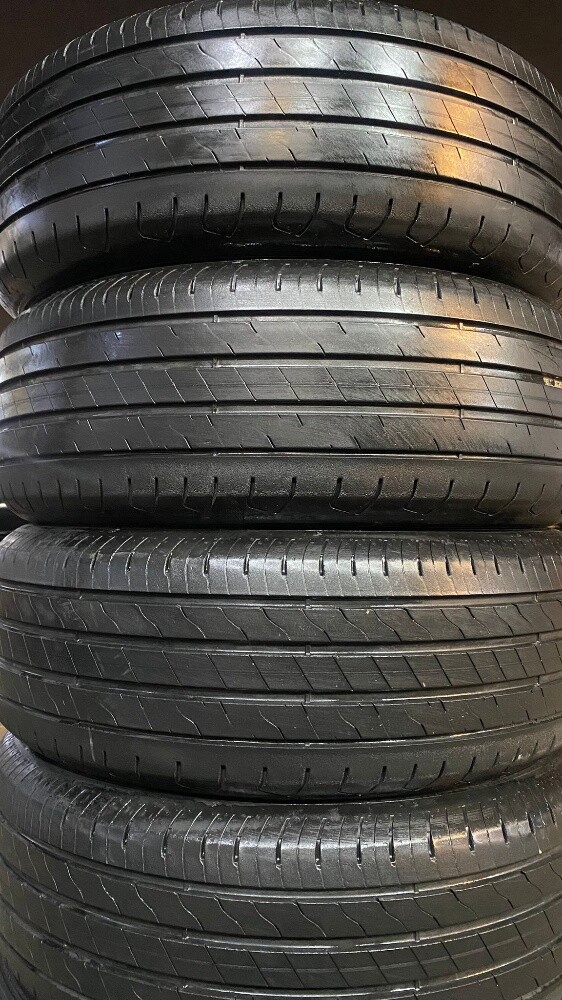 245/65/17 - 2