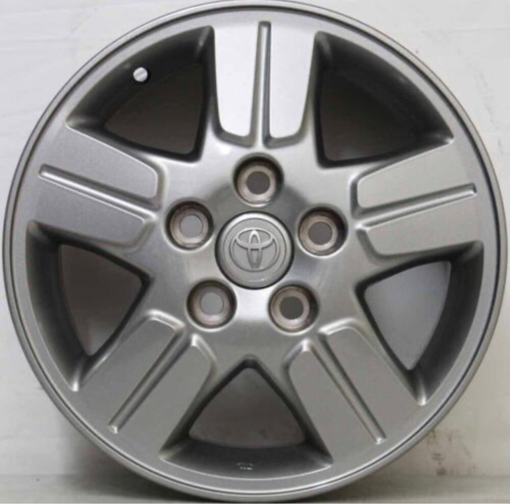 I need Hilux rims - 1