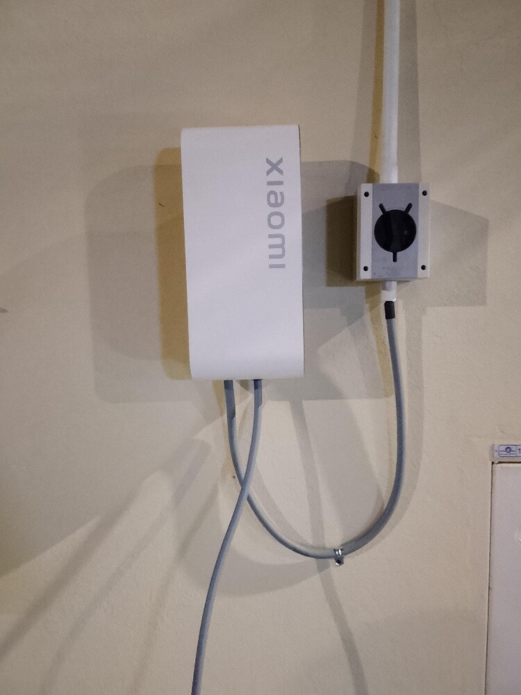 byd rox Tesla charge installation - 4