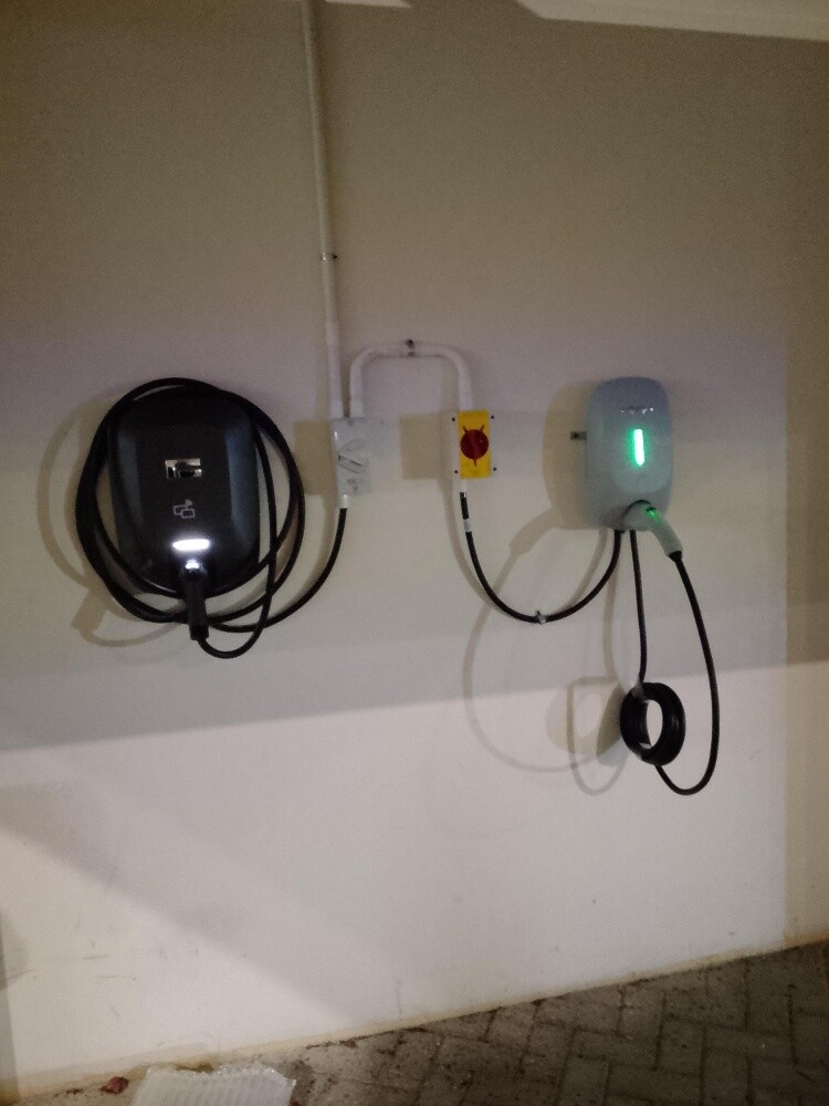 byd rox Tesla charge installation - 2