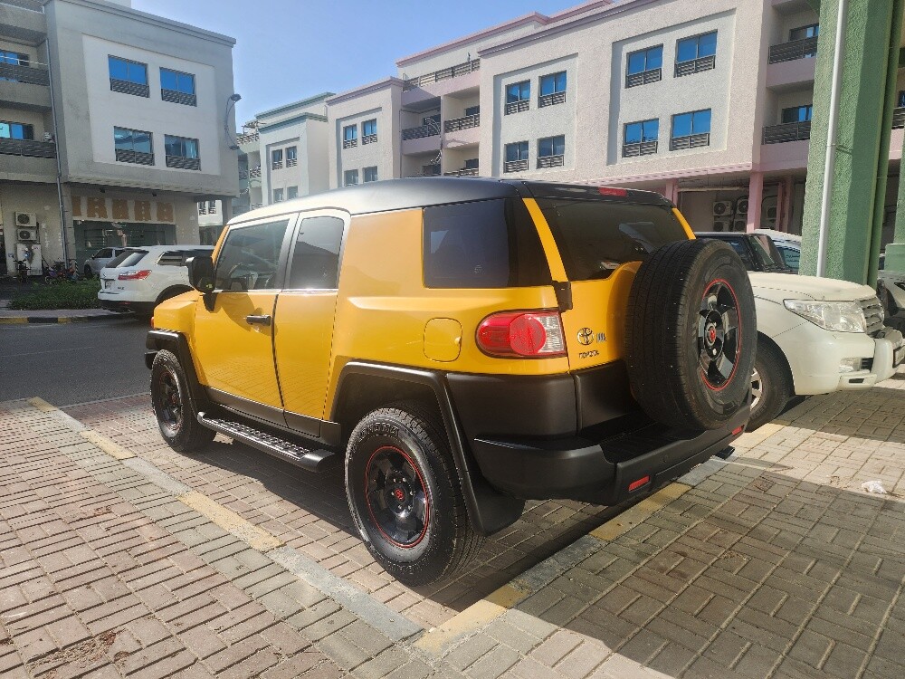 FJ Cruiser - 5