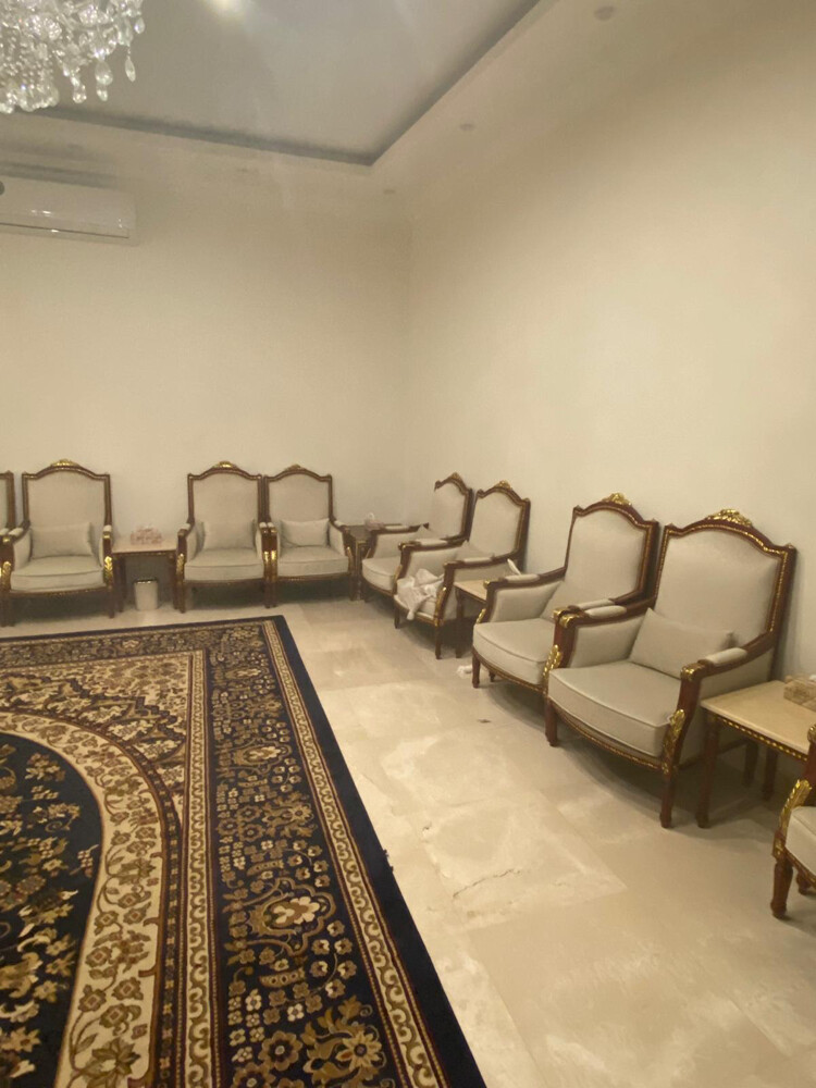 كراسي مجلس - 3