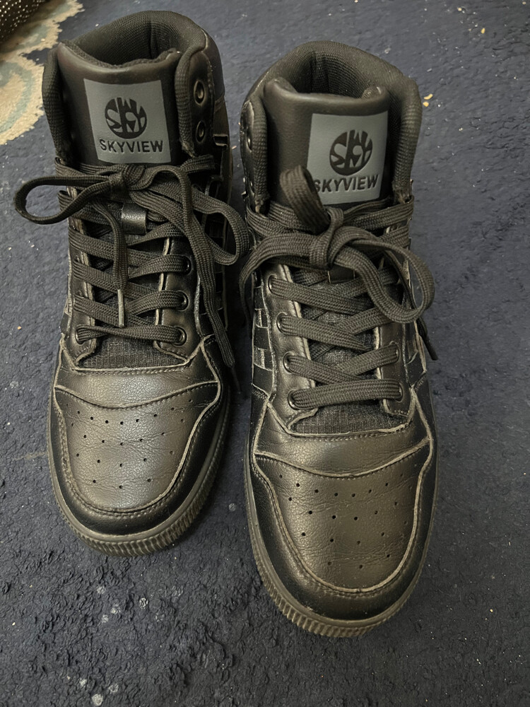 the shoes are in good condition - 1