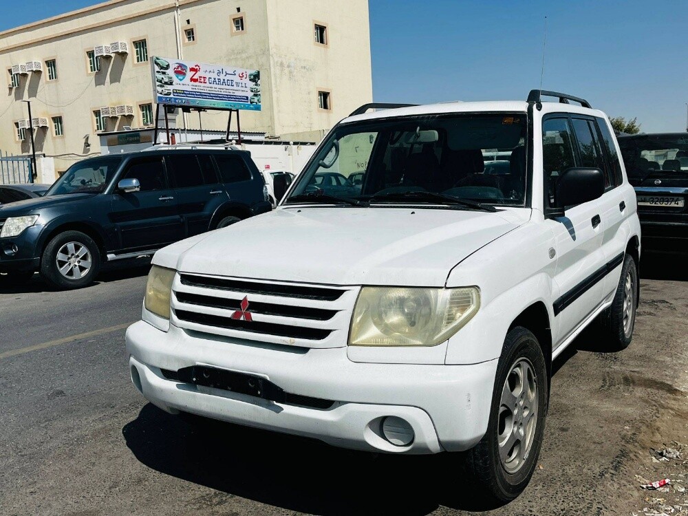Mistubishi Pajero Mini 2004 - 9