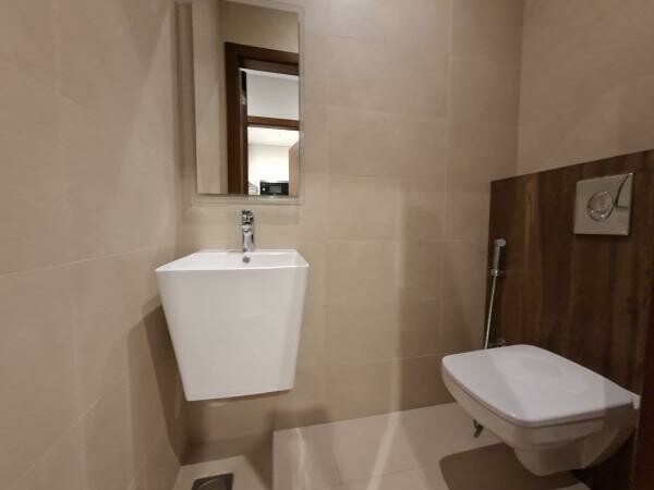BRAND NEW 2BHK WITH BALCONY POOL - 7