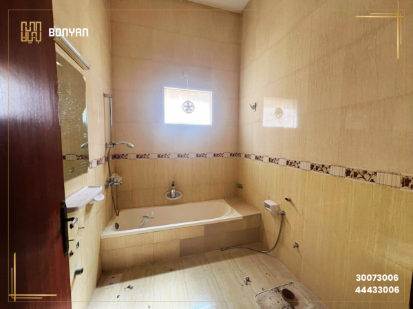 Spacious Standalone Villa in Izghaw - 5