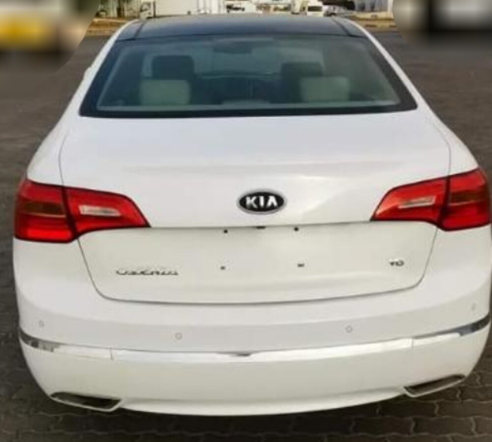 Kia Cadenza 2011 Purposes Only - 2