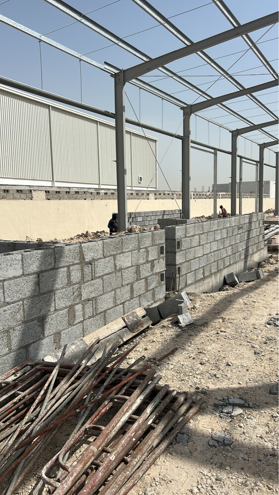 تنفيذ جميع اعمال البناء والطابوق - 1