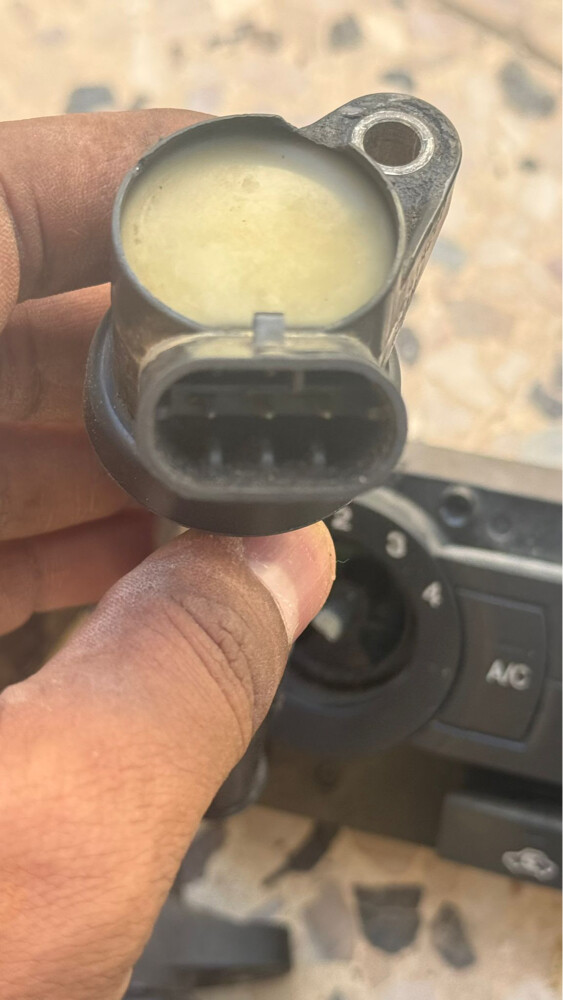 قطع كهربائيه اللي موضحه بصوره - 2