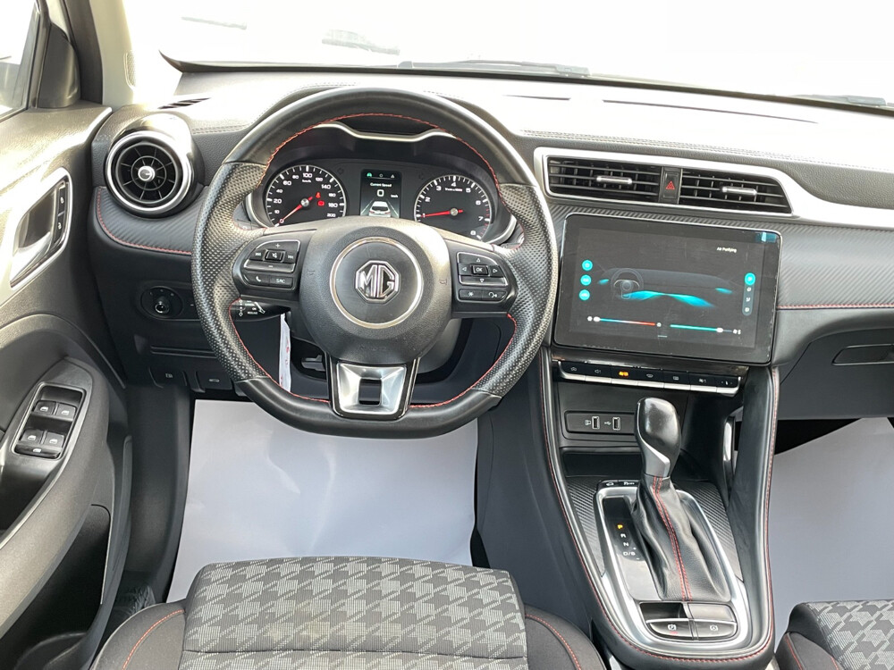 MG ZS 2025 - 15