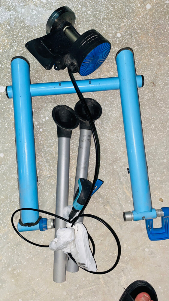 Tacx indoor bike trainer - 3