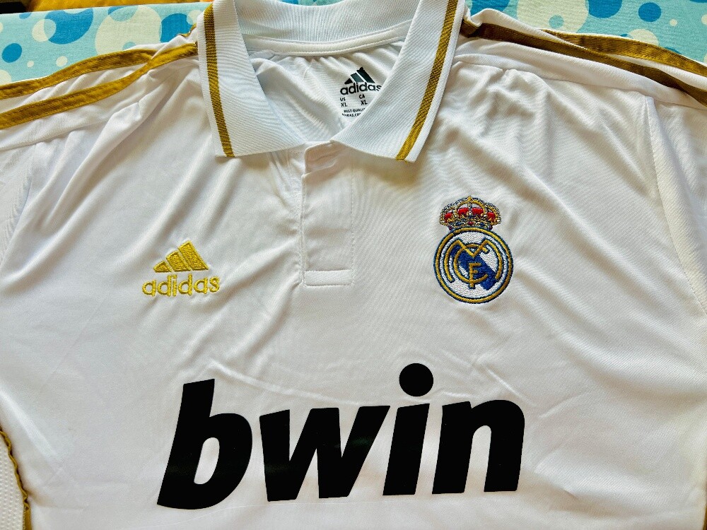 2011/2012 real Madrid classic jarsy - 2