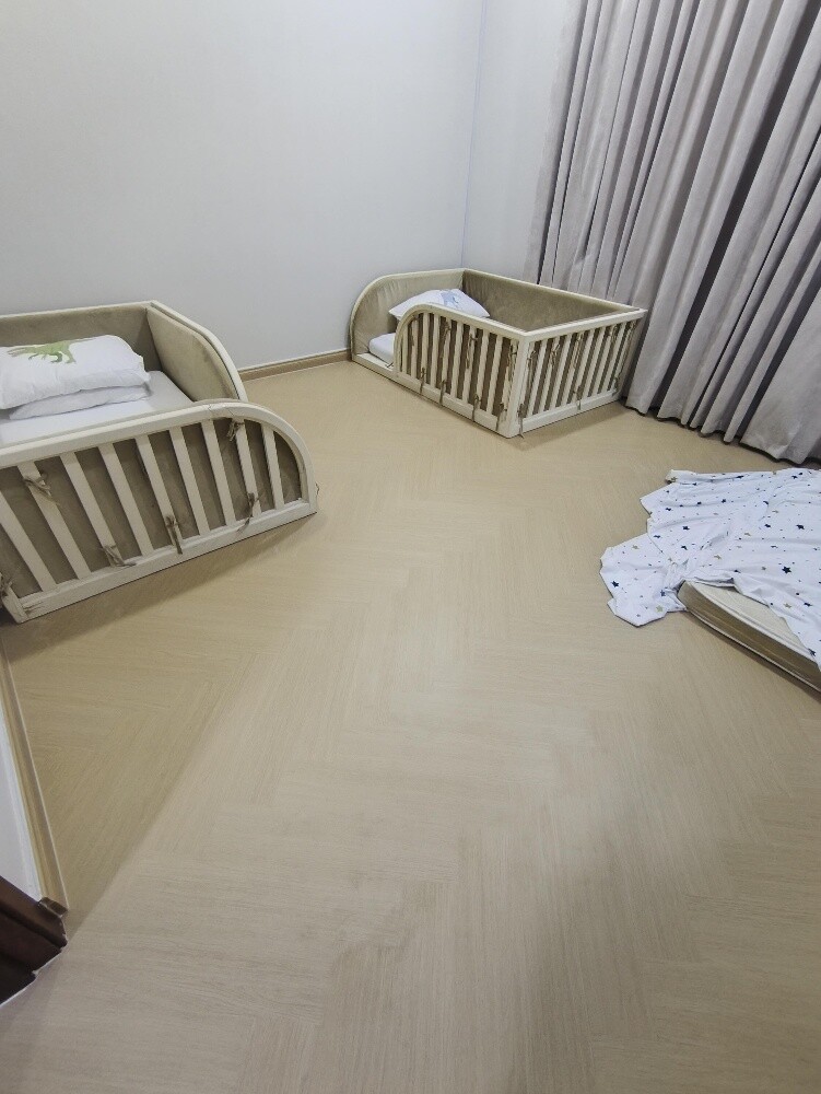 Zik zag parquet flooring - 23