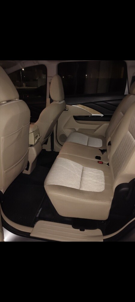 First owner Mitsubishi Xpander - 15