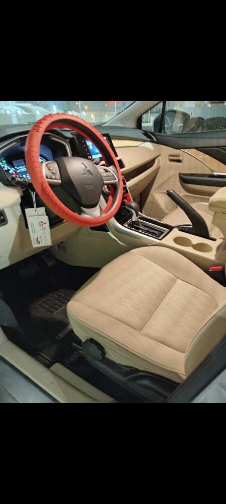 First owner Mitsubishi Xpander - 13
