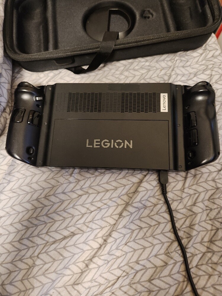 Lenovo Legion Go - 2