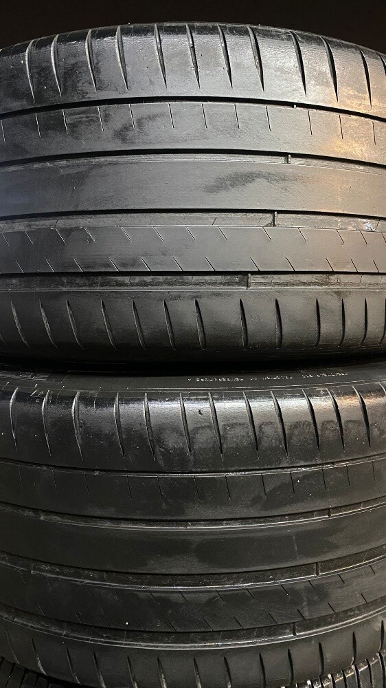 325/35/22 - 4