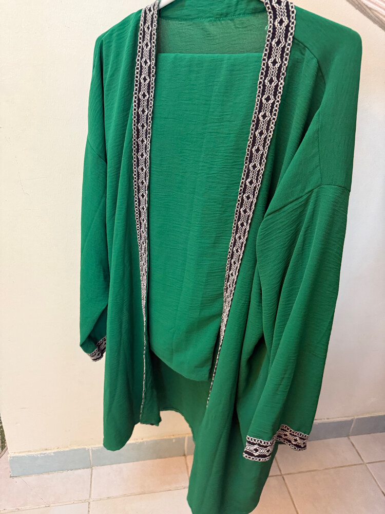 syrian abaya, green suit - 9