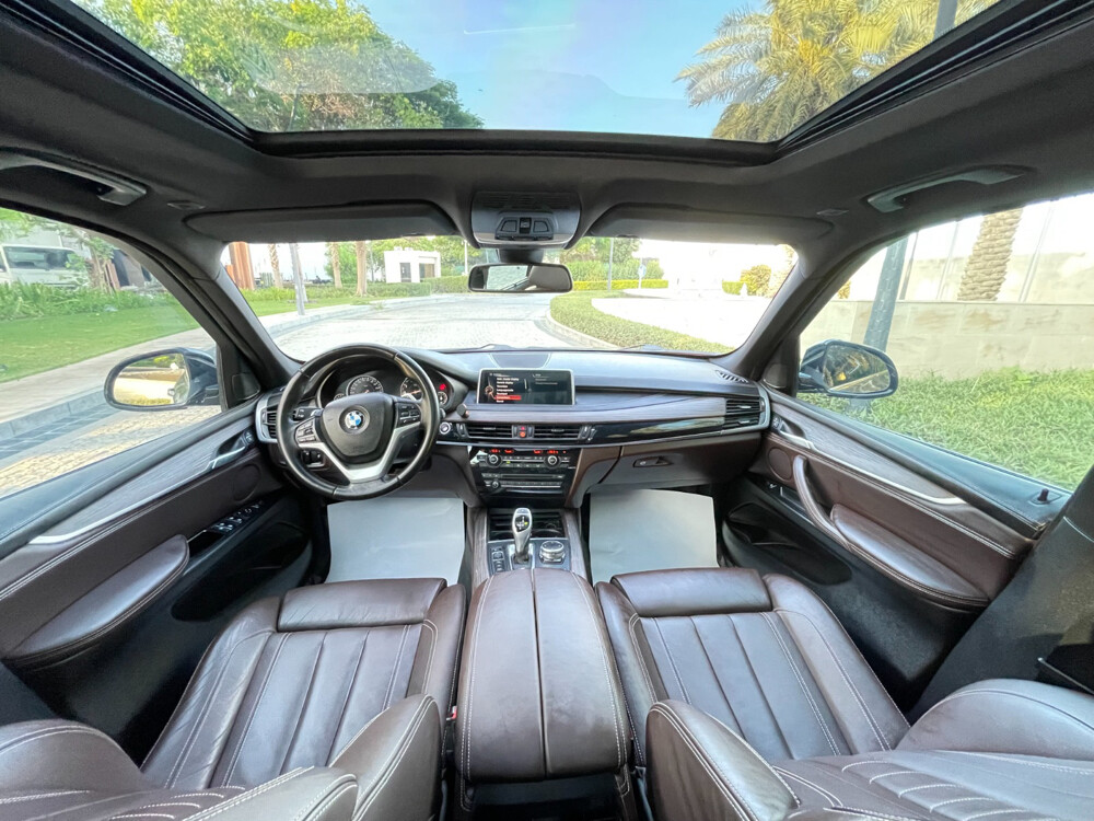 BMW X5 50i 2016 - 7
